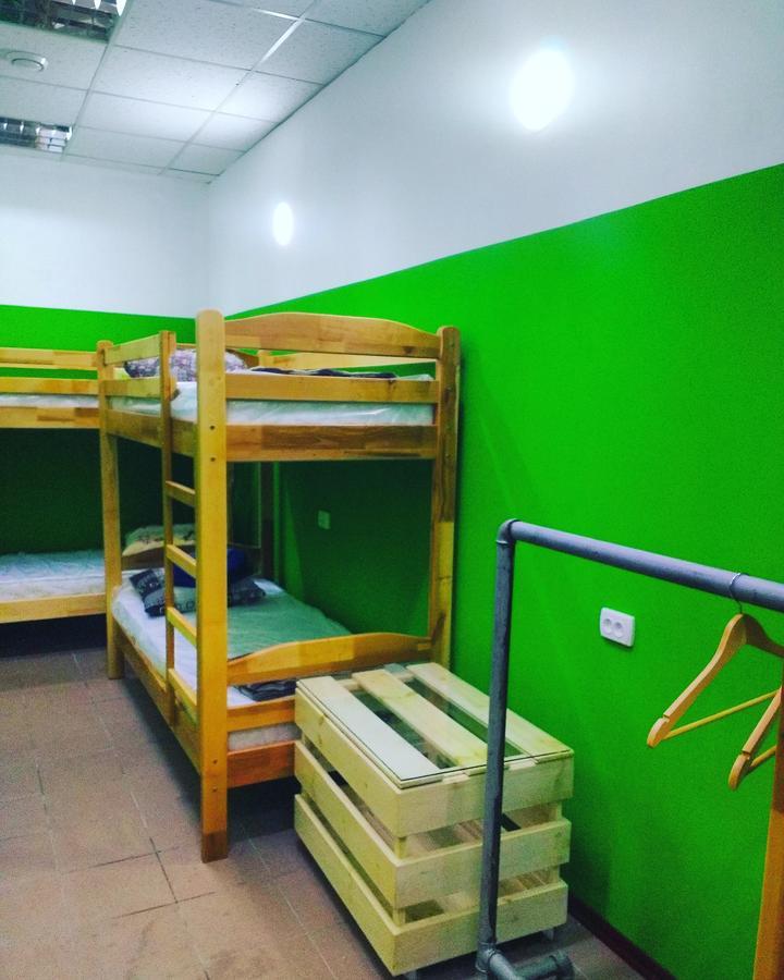 Yourhostel Дорогожичи Kiev Ngoại thất bức ảnh