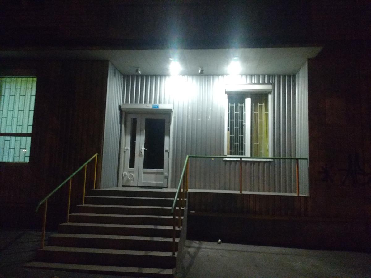 Yourhostel Дорогожичи Kiev Ngoại thất bức ảnh