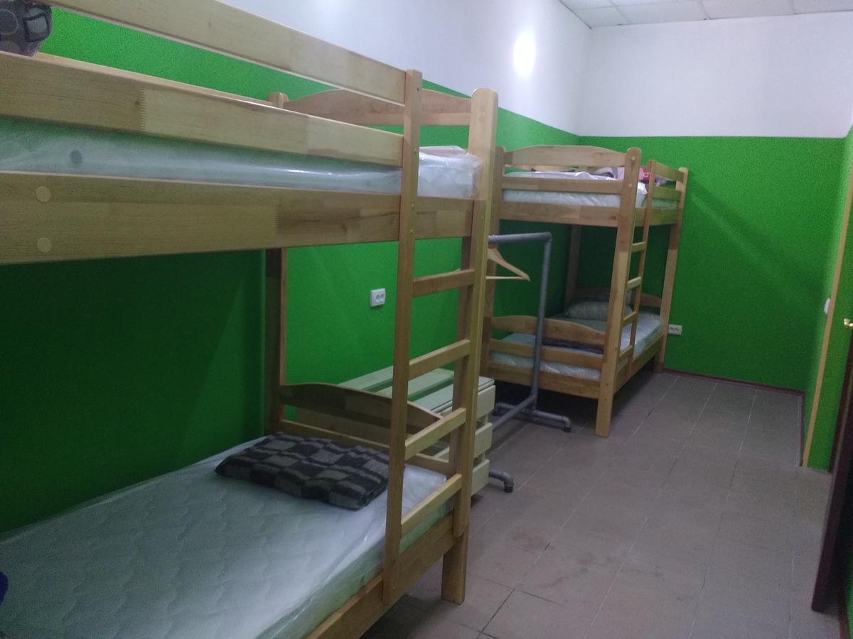 Yourhostel Дорогожичи Kiev Ngoại thất bức ảnh