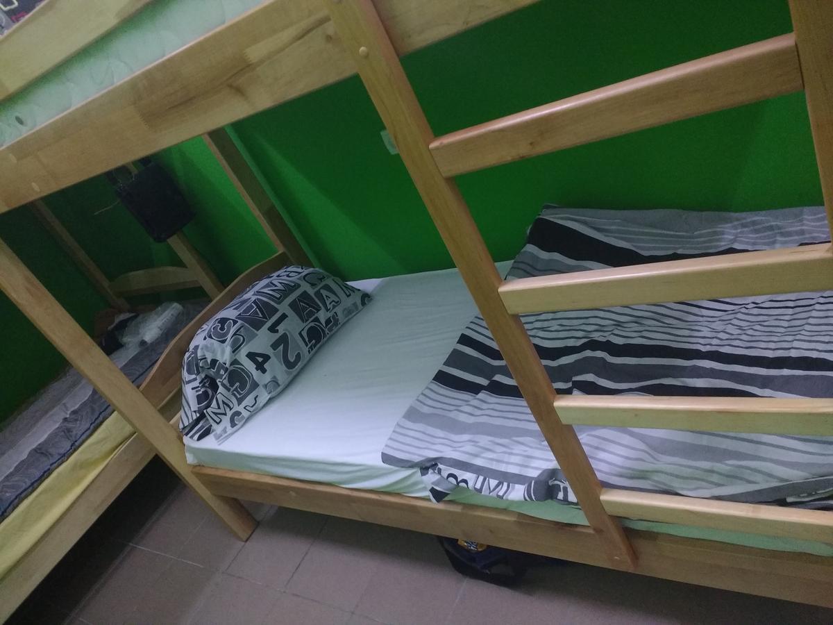 Yourhostel Дорогожичи Kiev Ngoại thất bức ảnh