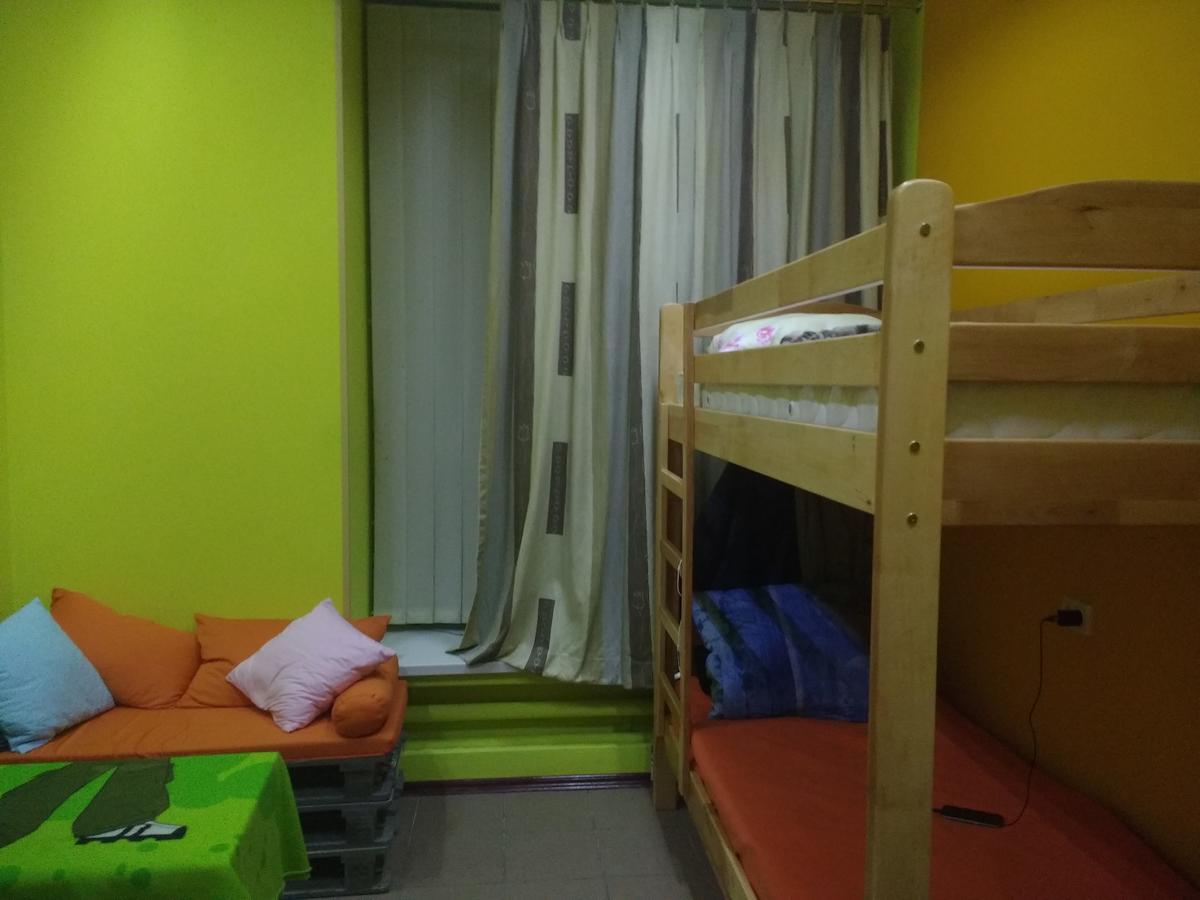 Yourhostel Дорогожичи Kiev Ngoại thất bức ảnh