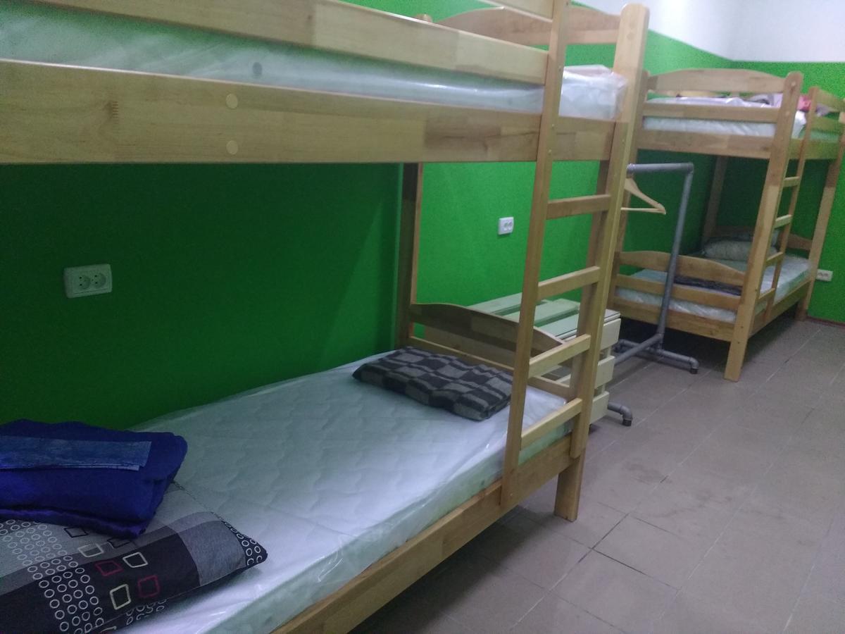 Yourhostel Дорогожичи Kiev Ngoại thất bức ảnh